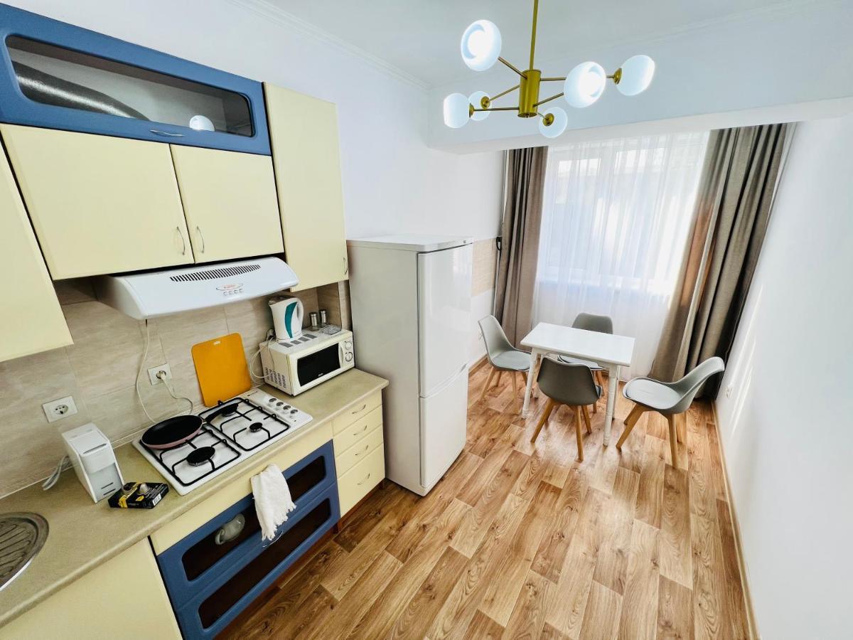 Evita Apartment 比什凯克 外观 照片