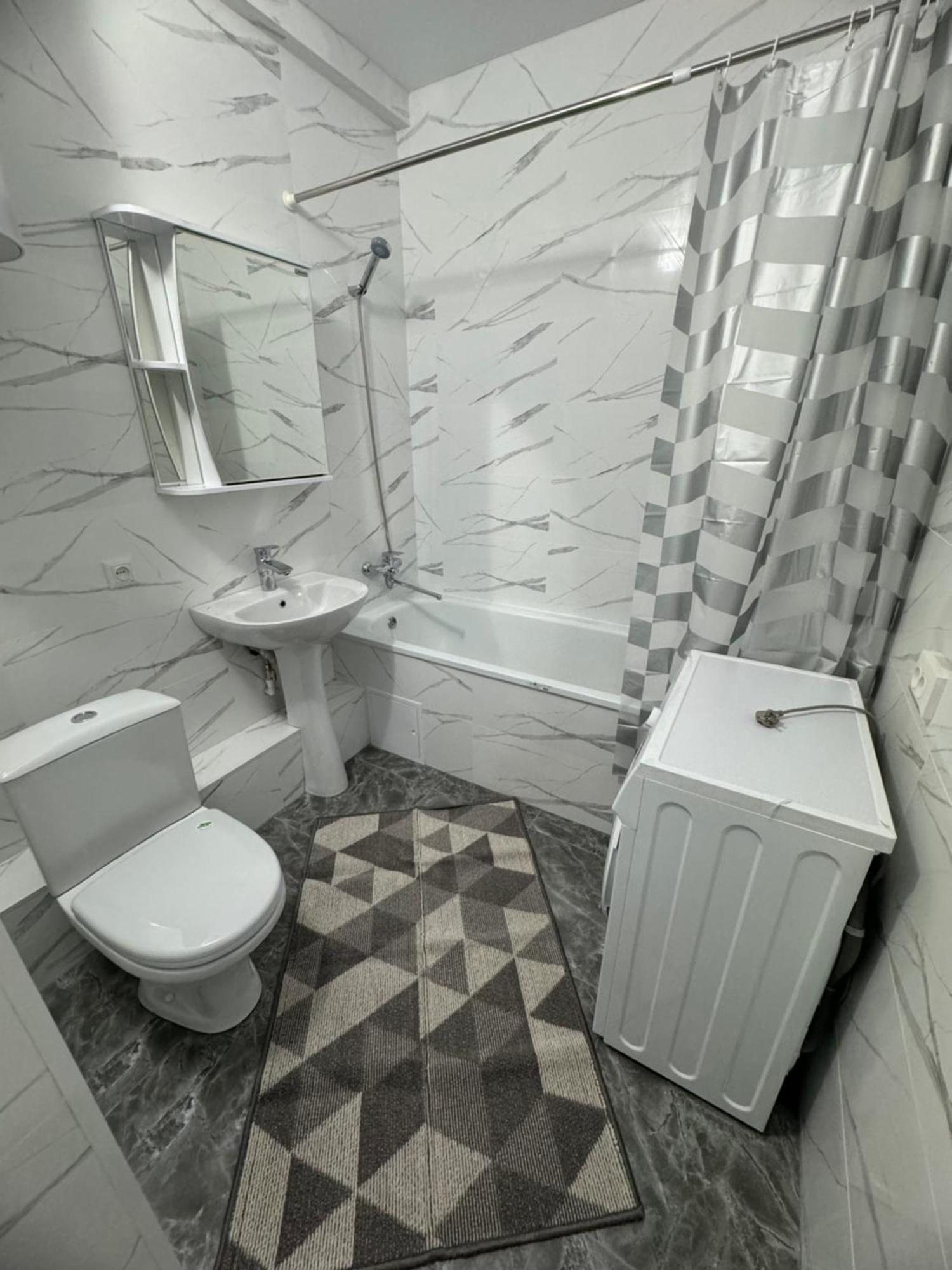 Evita Apartment 比什凯克 外观 照片